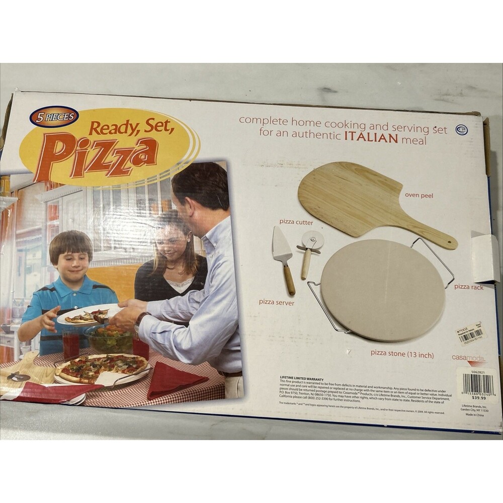 New Authentic italian meal 5 Piece pizza stone Set- Prep, cook & Serve set NIB